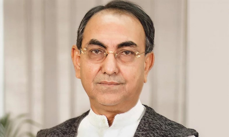 চিকিৎসা শেষে মালয়েশিয়া থেকে দেশে ফিরলেন মির্জা আব্বাস
