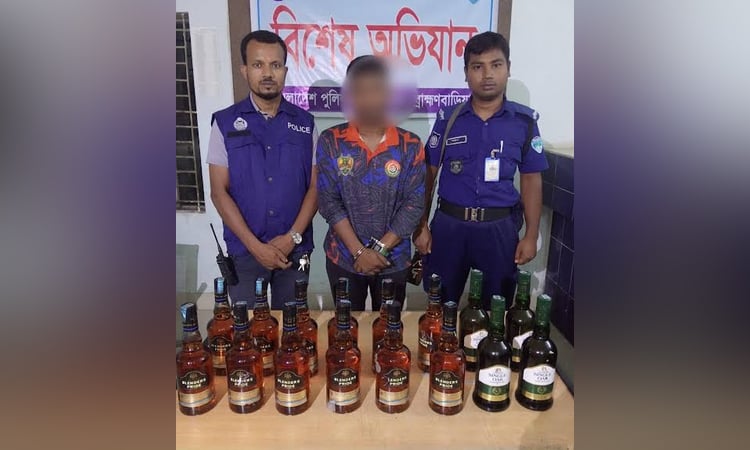 চট্টগ্রাম রেঞ্জে পুলিশের বিশেষ অভিযানে ১২৪০ জন গ্রেফতার