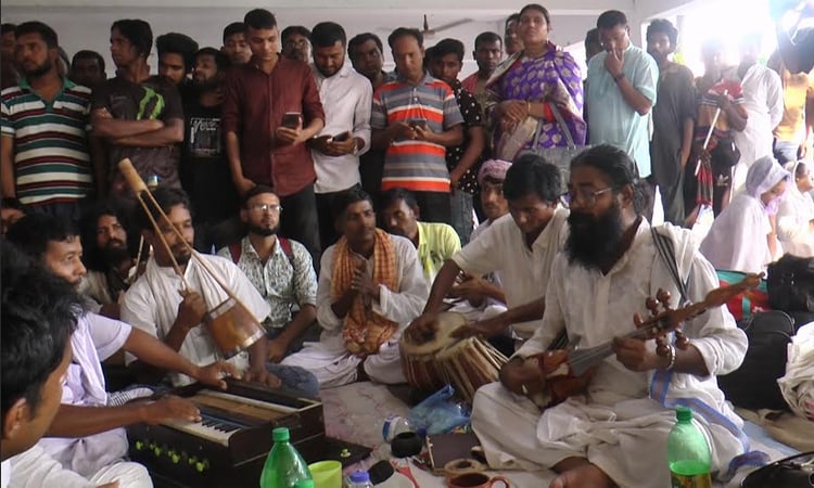 ছেউড়িয়ায় শুরু লালনের ১৩৬তম তিরোধান উৎসব